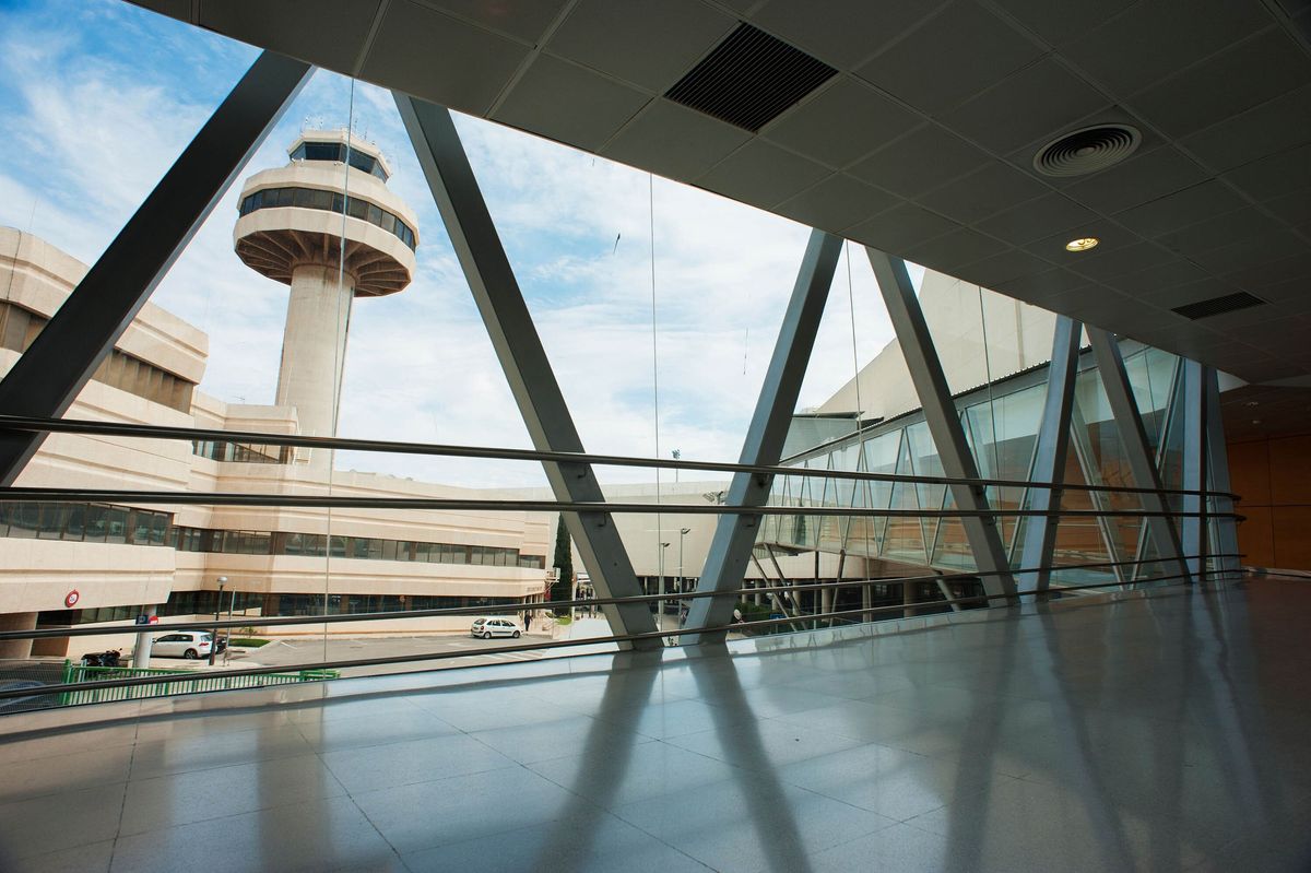 Alquiler de coches en Aeropuerto de Palma de Mallorca Últimas existencias SIXT rent a car